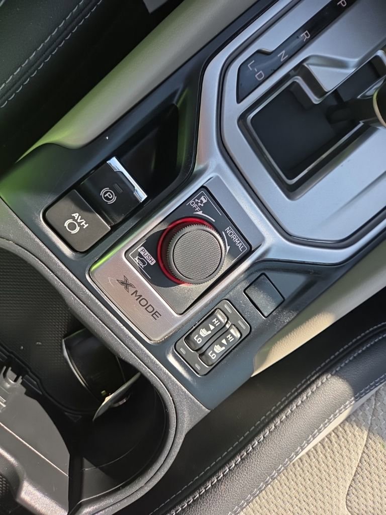 Used 2021 Subaru Forester Premium AWD/4WD image 32