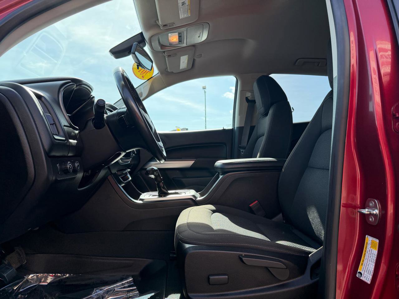 Used 2019 Chevrolet Colorado LT w/ LT Convenience Package image 14