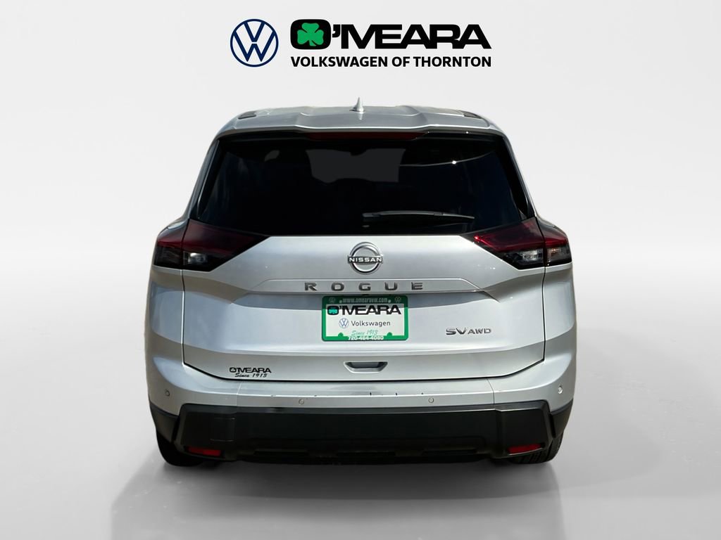 Used 2024 Nissan Rogue SV AWD/4WD image 4