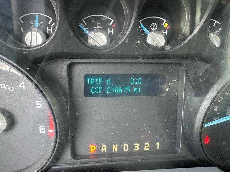 Used 2014 Ford F450 XL w/ XL Value Package image 8