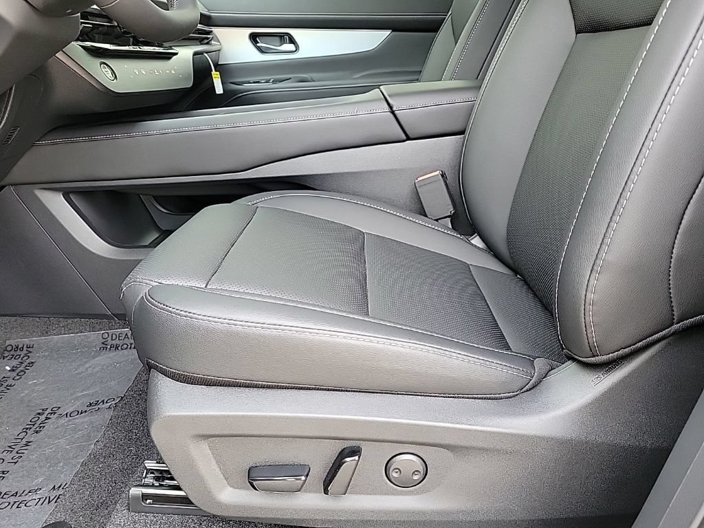 New 2026 Nissan Murano SL AWD/4WD image 13