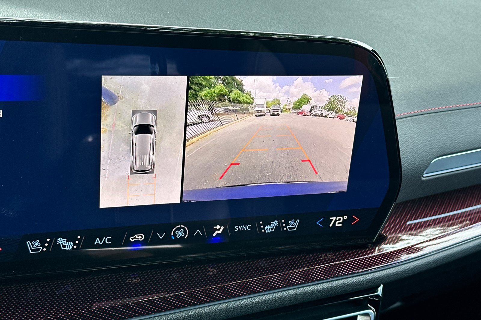 New 2026 Chevrolet Traverse RS AWD/4WD image 19