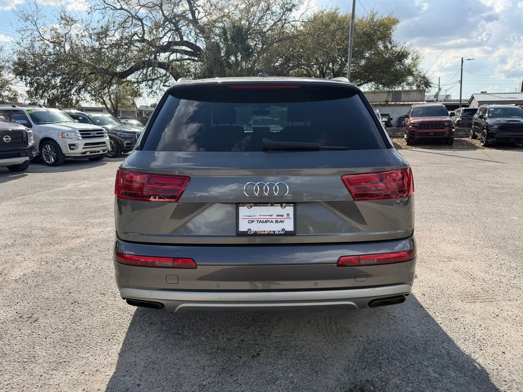 Used 2019 Audi Q7 2.0T Premium Plus w/ Premium Plus Package AWD/4WD image 5
