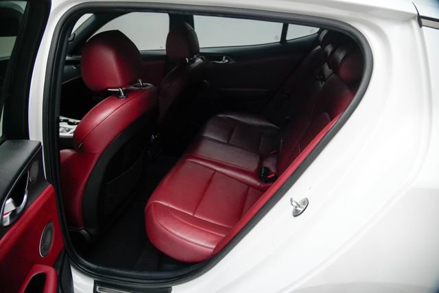 Used 2020 Kia Stinger GT1 RWD image 24