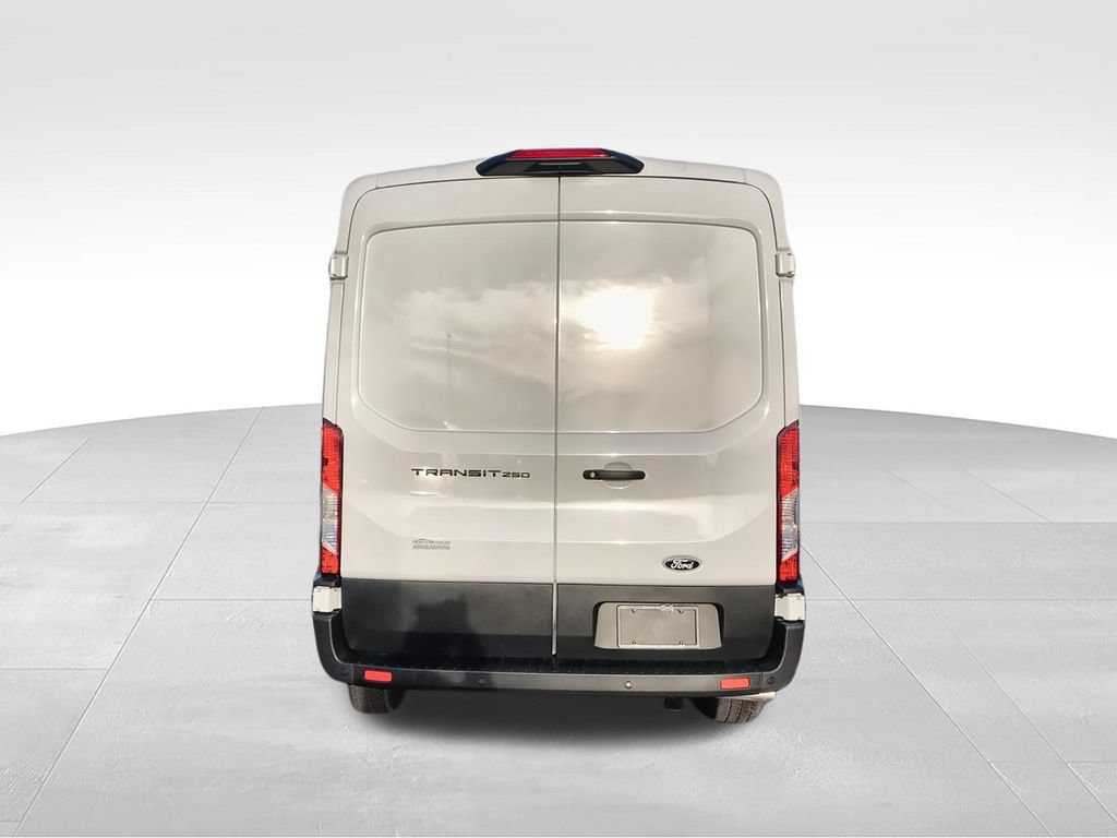 New 2026 Ford Transit 250 148 Medium Roof RWD image 7