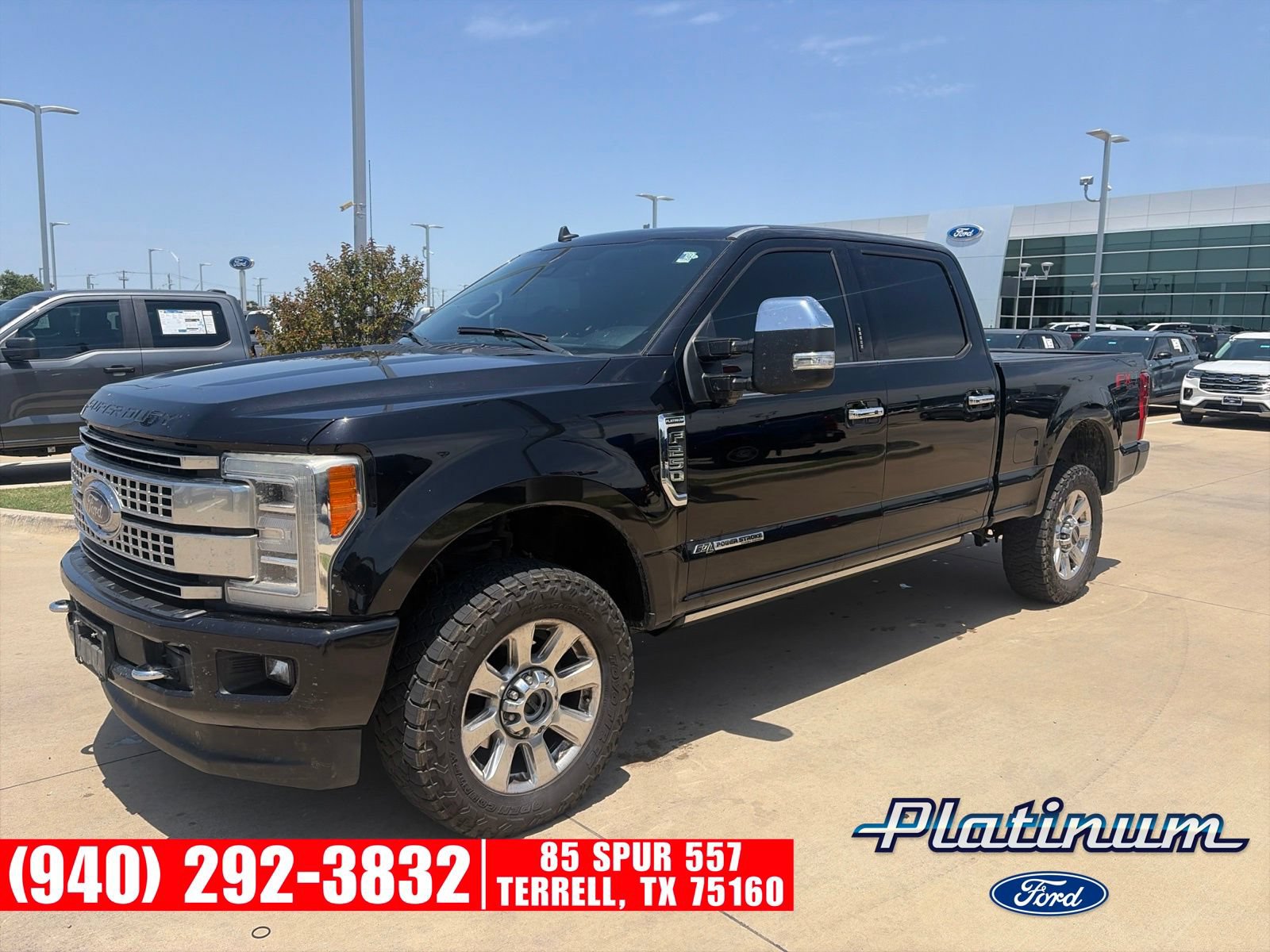 Used 2019 Ford F250 Platinum w/ Platinum Ultimate Package AWD/4WD video 3