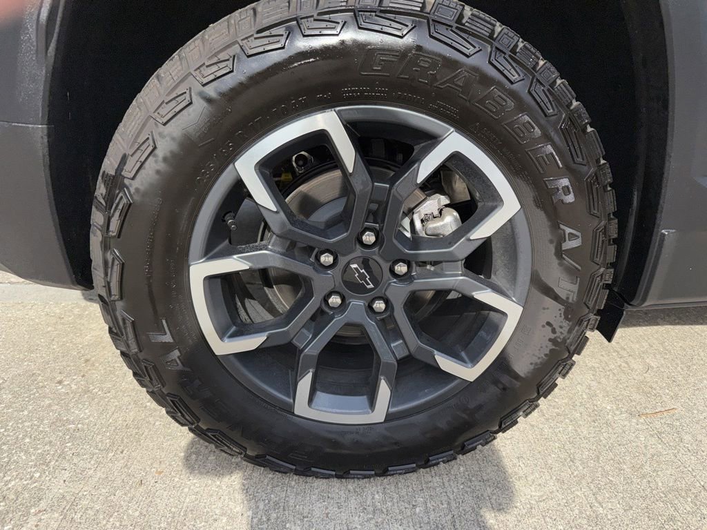 Used 2026 Chevrolet Equinox ACTIV w/ Convenience Package III FWD image 44