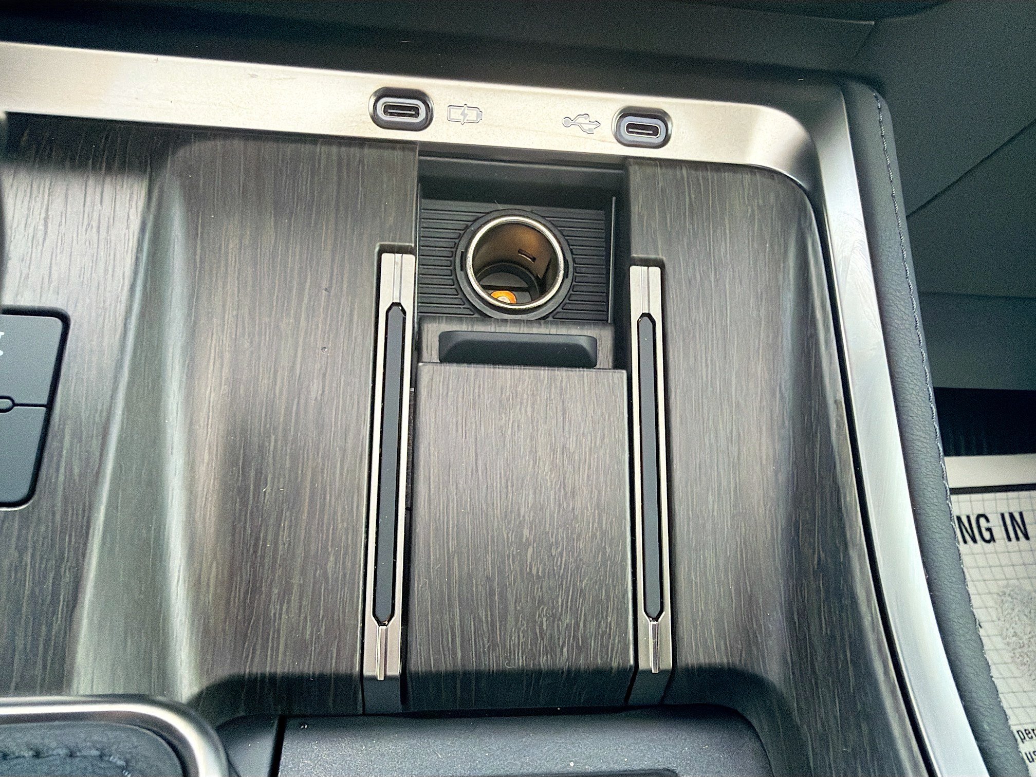 Used 2024 Lexus GX 550 w/ Accessory Package (2T) AWD/4WD image 31