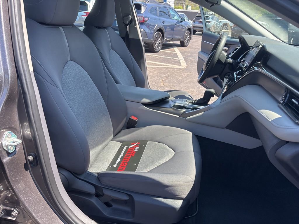 Used 2024 Toyota Camry LE image 32