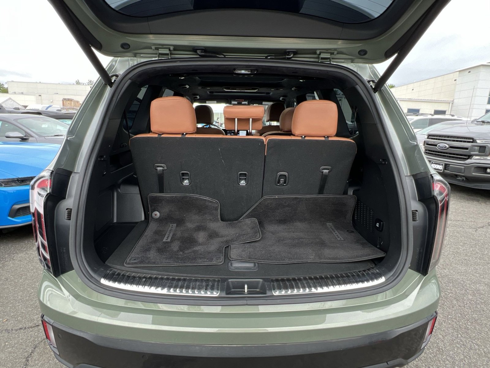 Used 2023 Kia Telluride SX Prestige X-Pro AWD/4WD image 35