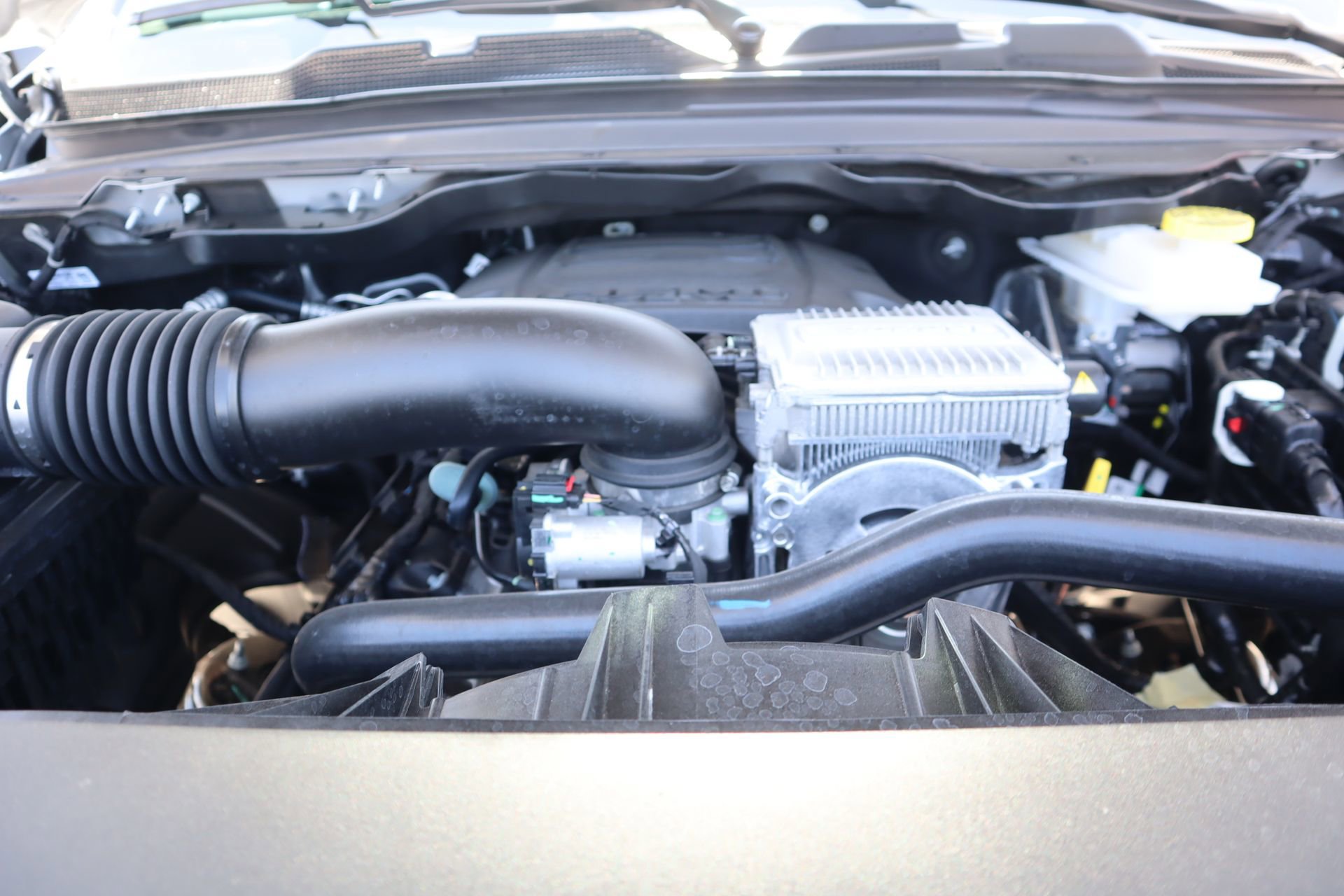 New 2026 RAM 1500 4x4 Crew Cab image 20