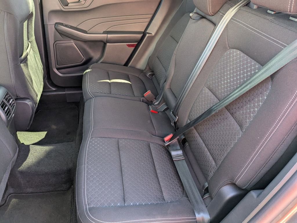 Used 2025 Ford Escape Active image 24