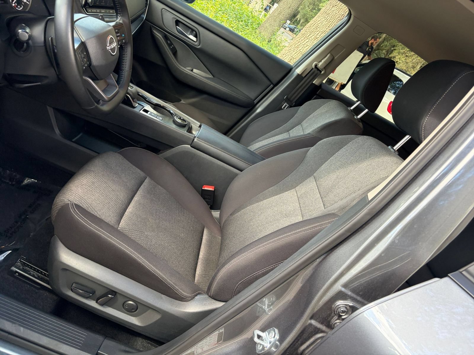 Used 2026 Nissan Rogue SV AWD/4WD image 37
