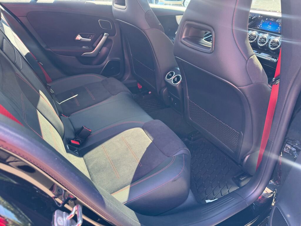 Certified 2025 Mercedes-Benz CLA 35 AMG 4MATIC image 19