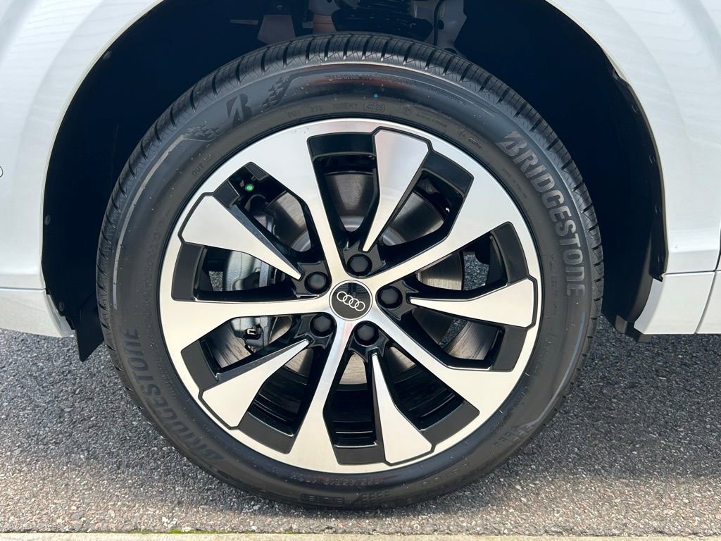 New 2026 Audi Q3 quattro 2.0T image 46