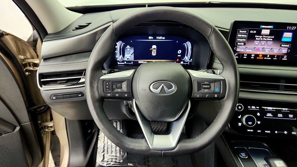 Used 2023 INFINITI QX60 Luxe AWD/4WD image 14
