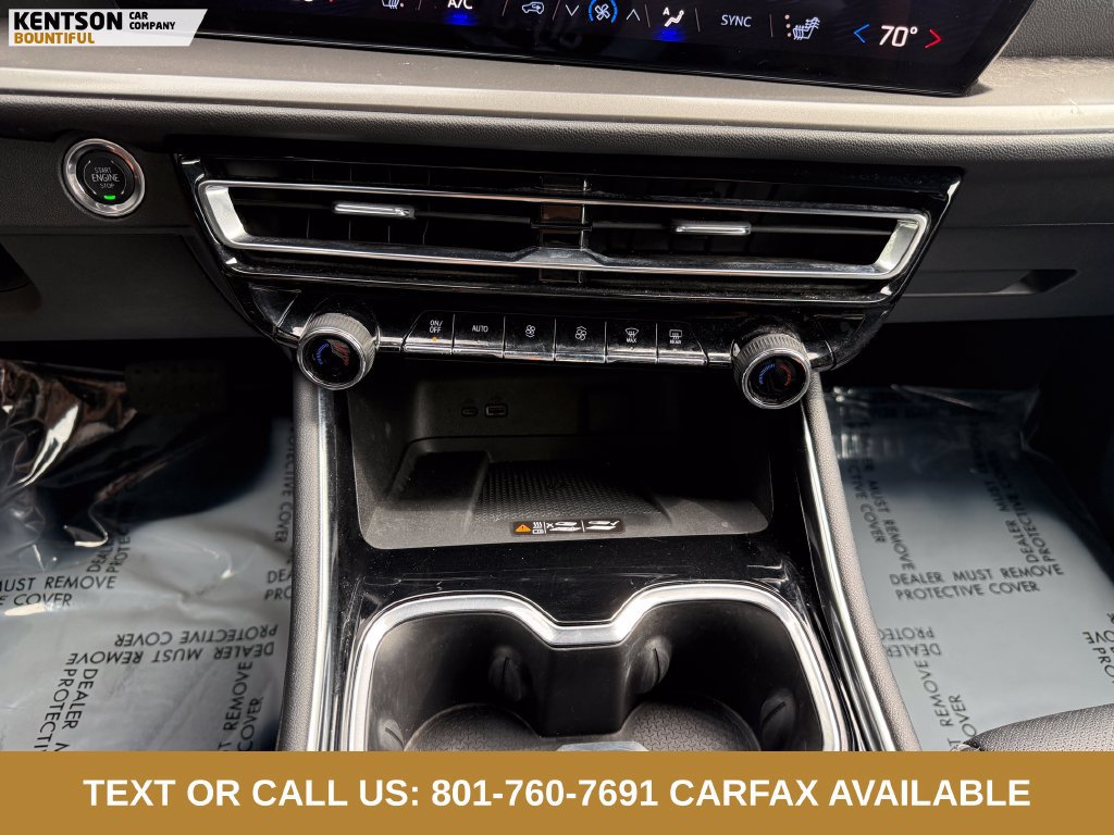 Used 2026 Chevrolet Traverse LT AWD/4WD image 17