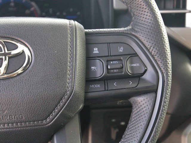 Used 2025 Toyota Sequoia Limited w/ TRD Off-Road Package AWD/4WD image 22