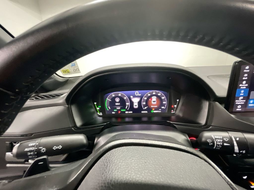 Used 2024 Honda Accord Sport image 11
