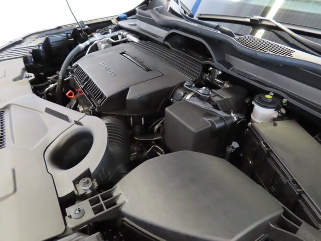Certified 2025 Honda Pilot TrailSport image 42