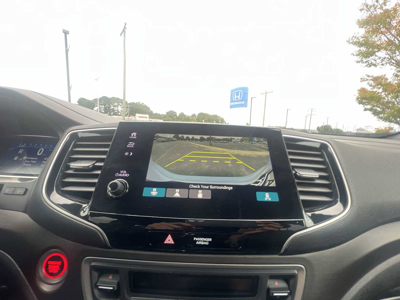 Certified 2022 Honda Pilot TrailSport image 24