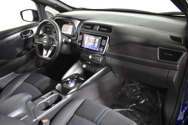 Certified 2024 Nissan Leaf SV Plus FWD image 35