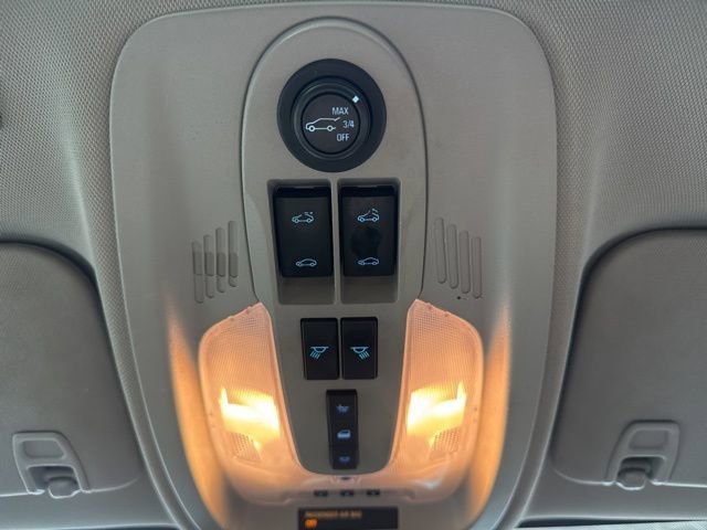 Used 2016 Chevrolet Equinox LTZ w/ Enhanced Convenience Package image 42