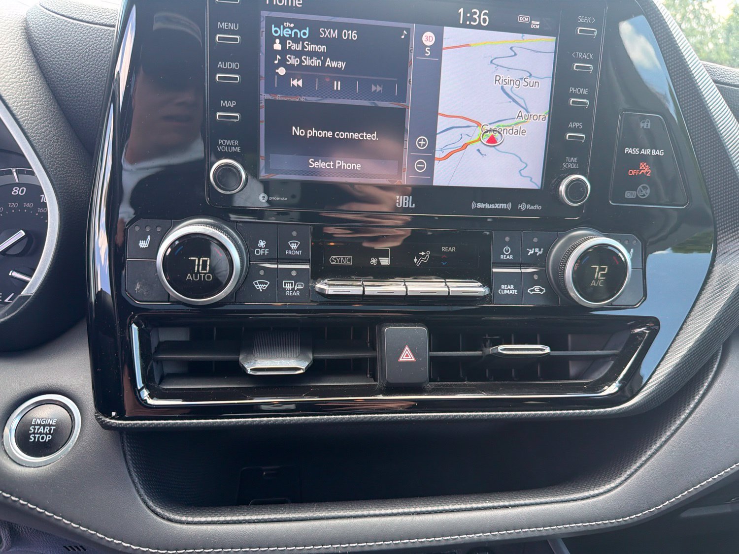 Used 2021 Toyota Highlander XSE FWD image 15