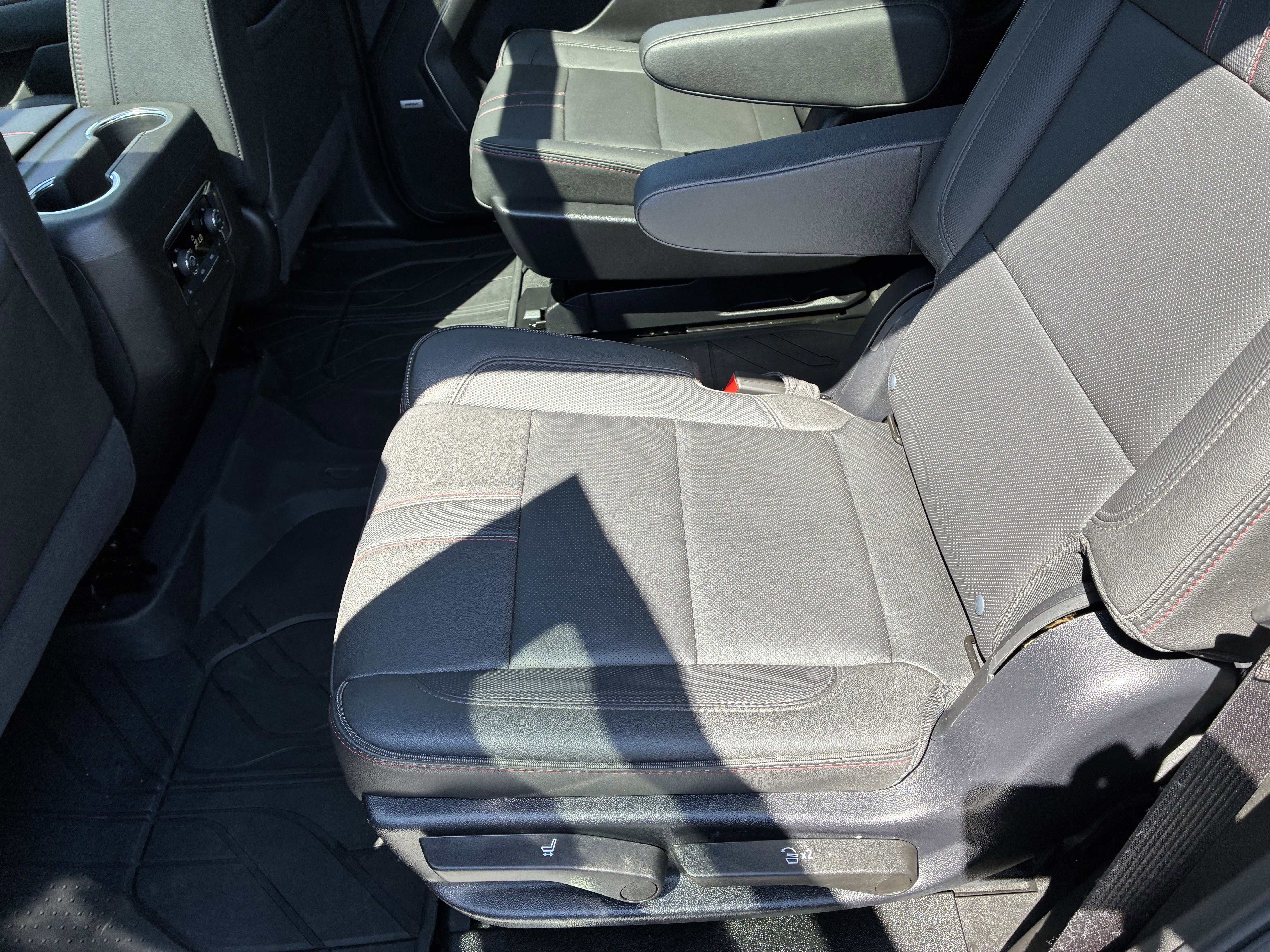 Used 2025 Chevrolet Tahoe RST w/ Comfort Package image 14