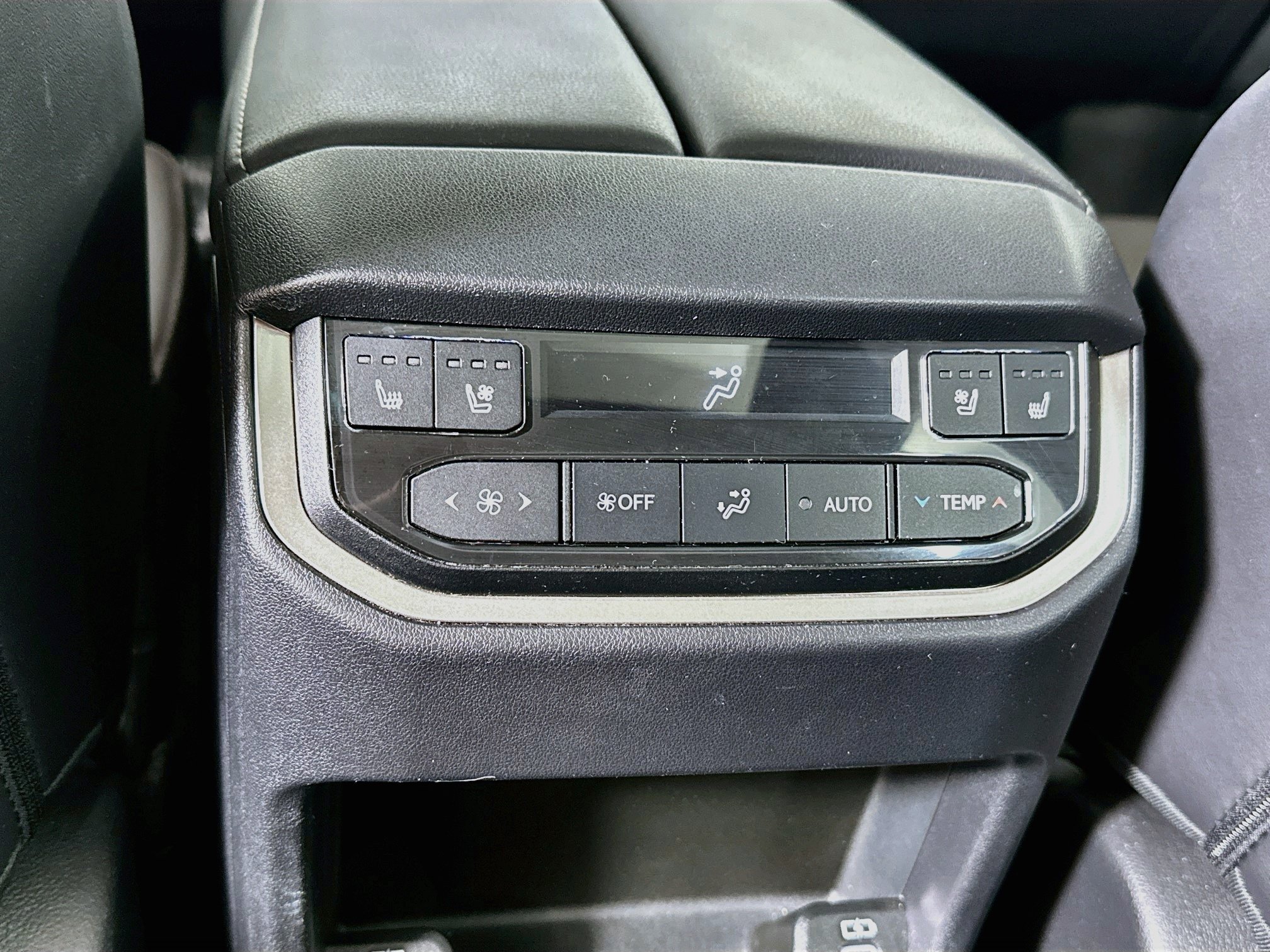 Certified 2024 Lexus TX 350 AWD w/ Captains Chair Package image 25