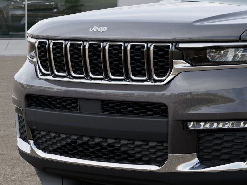 New 2025 Jeep Grand Cherokee L Limited image 11