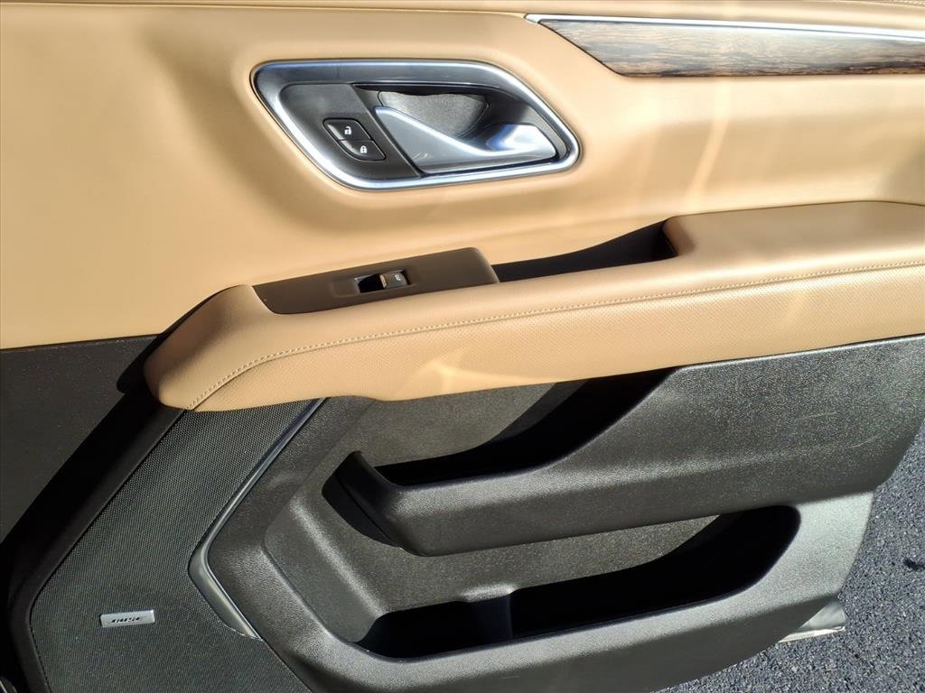 Used 2021 Chevrolet Suburban Premier image 21