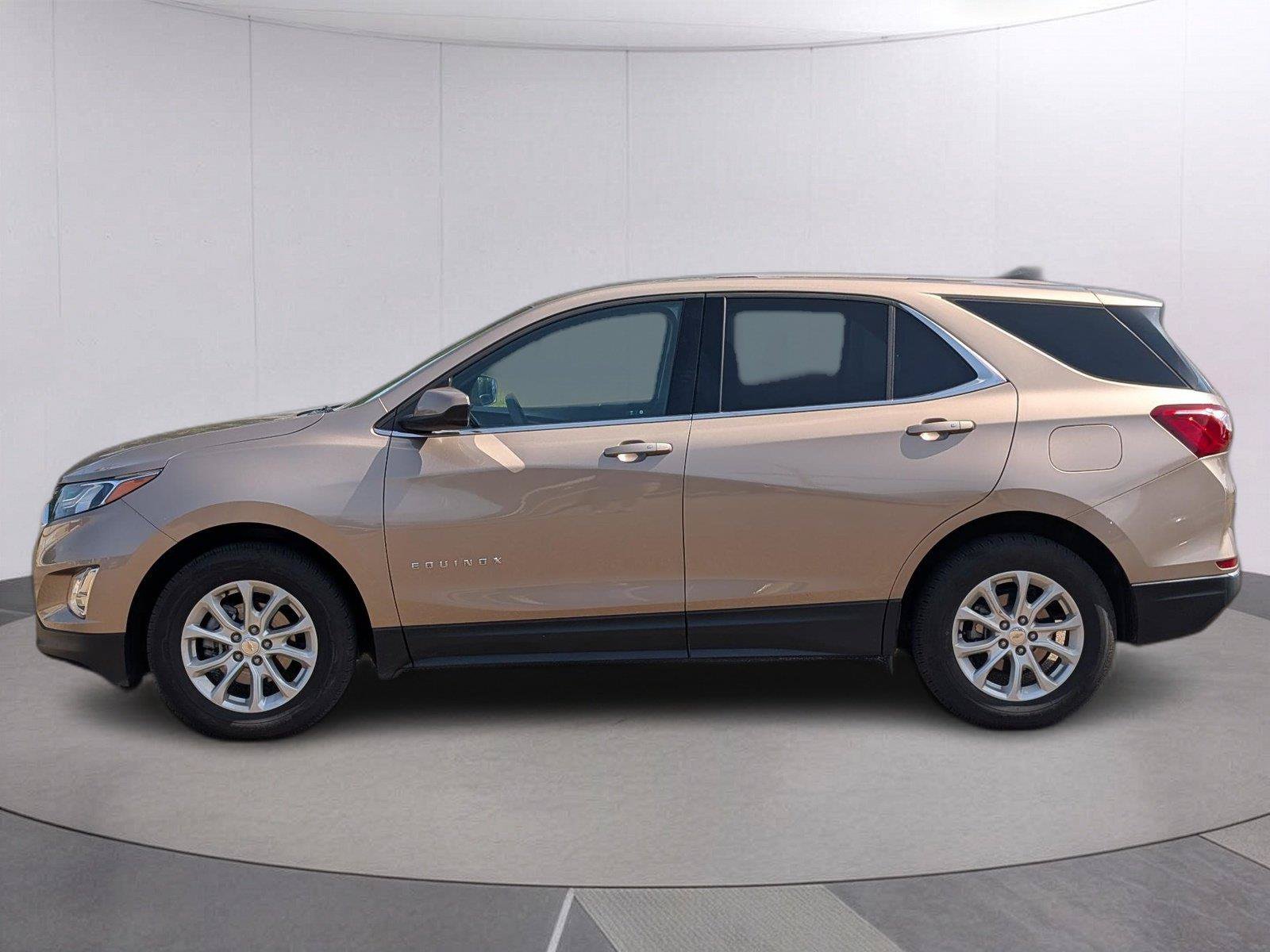 Used 2019 Chevrolet Equinox LT FWD image 2