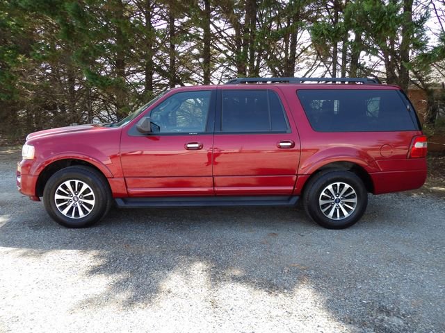 Used 2015 Ford Expedition EL XLT image 2
