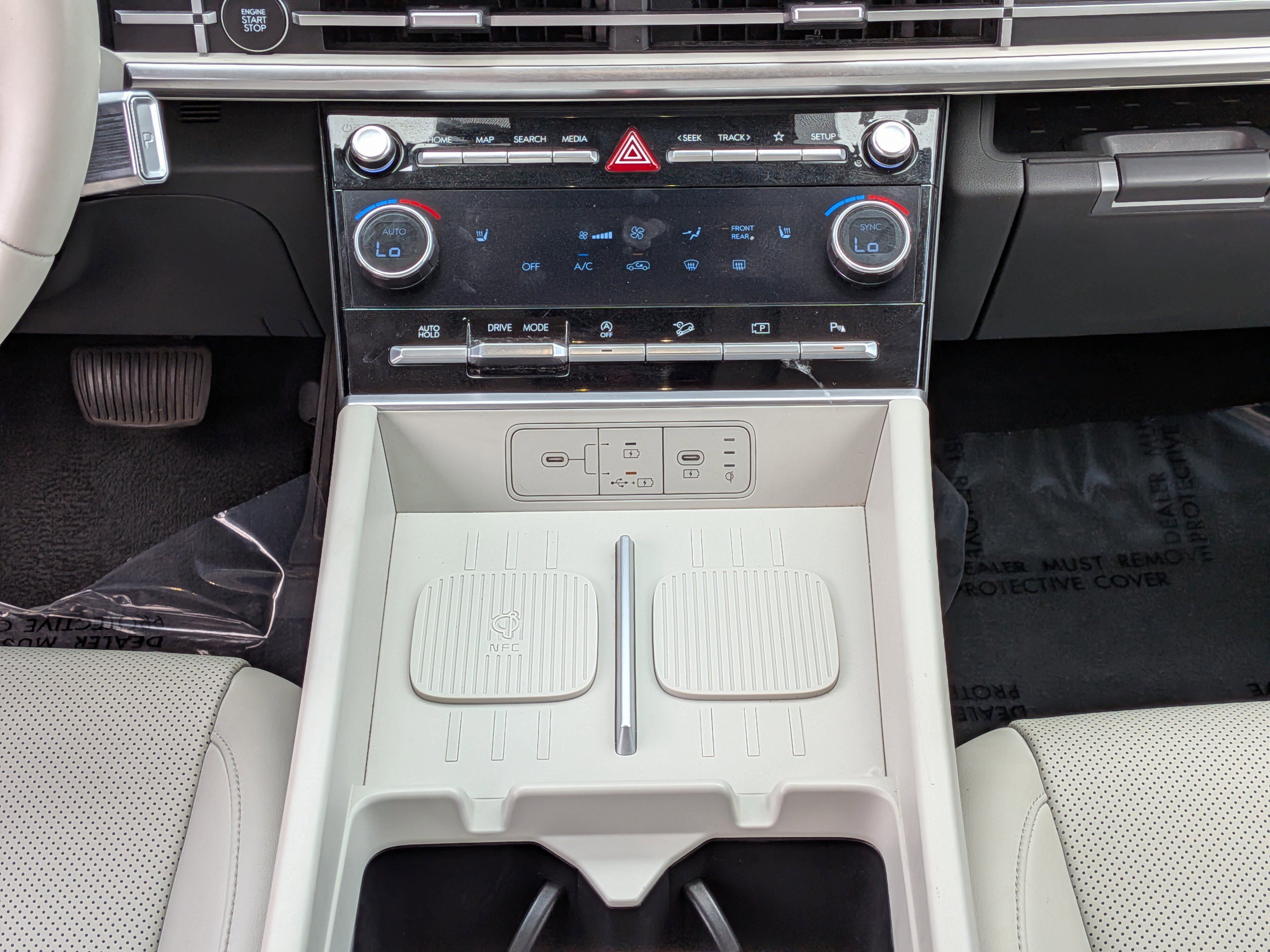 Used 2024 Hyundai Santa Fe SEL image 21