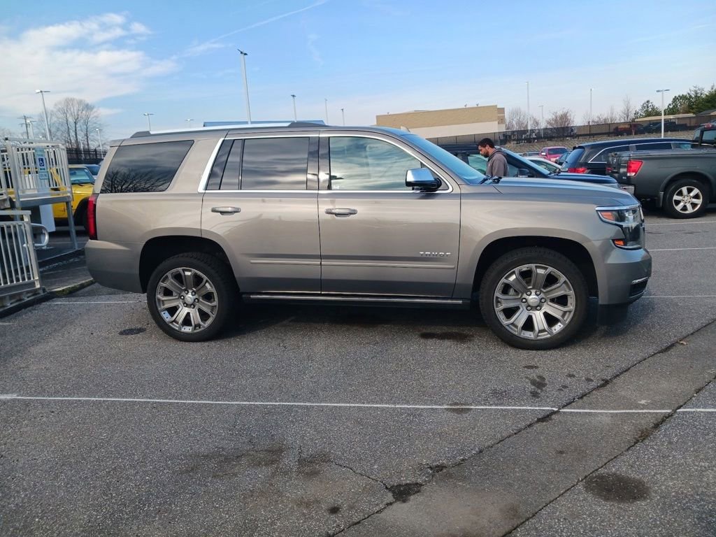 Used 2018 Chevrolet Tahoe Premier RWD image 12