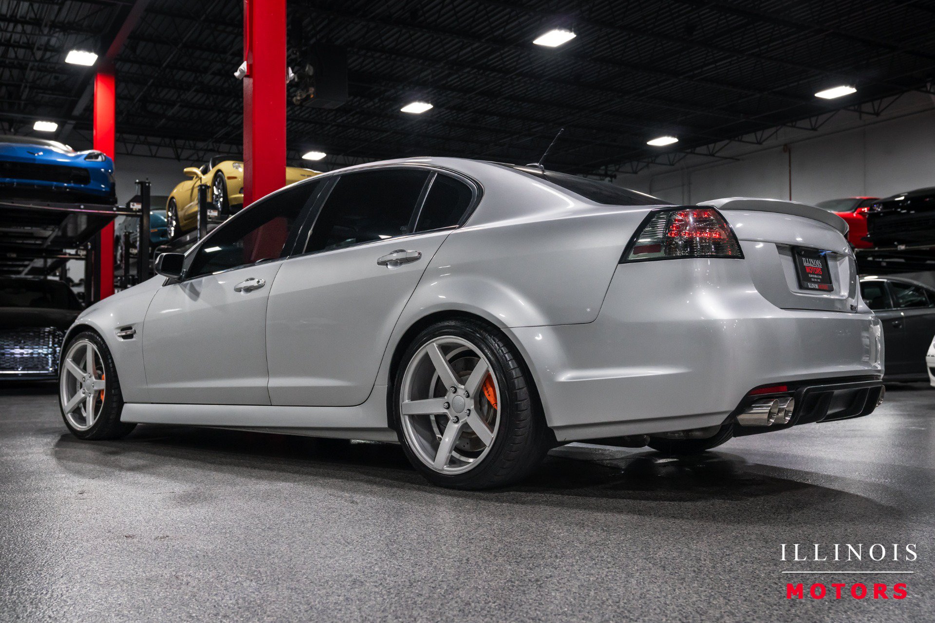Used 2009 Pontiac G8 GT w/ Premium Package RWD image 3