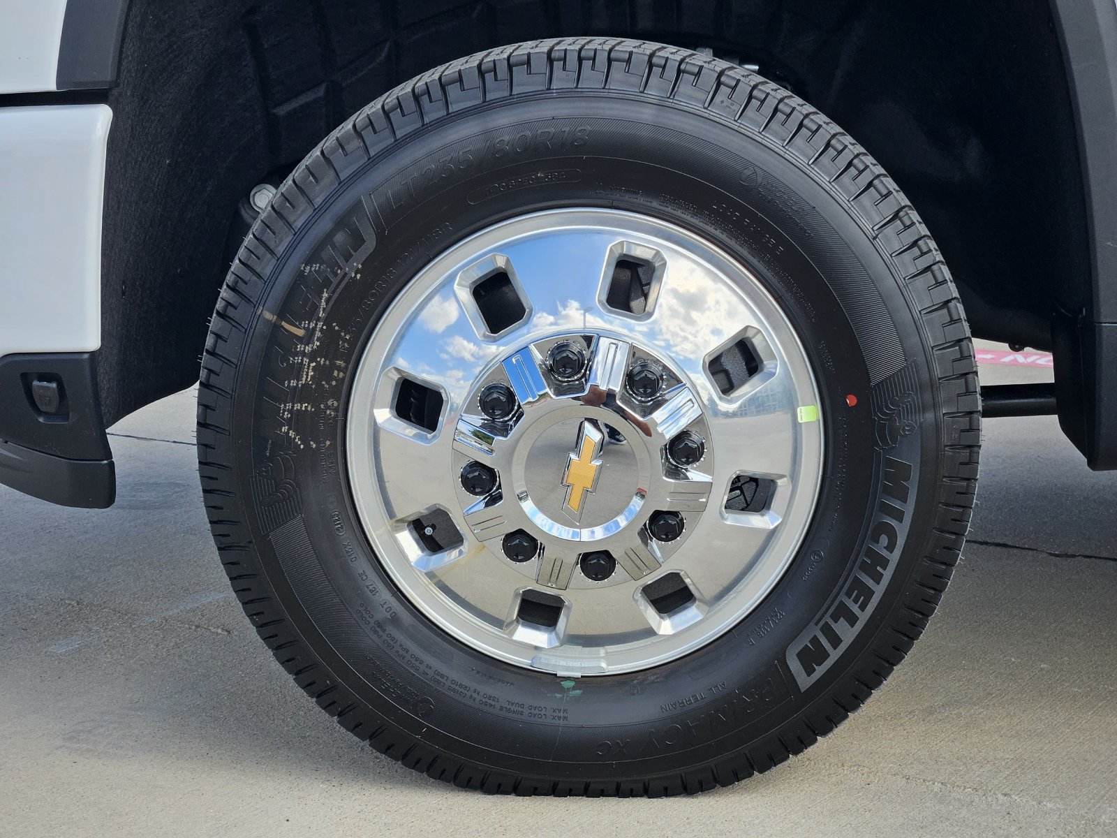New 2026 Chevrolet Silverado 3500 High Country w/ Technology Package AWD/4WD image 12