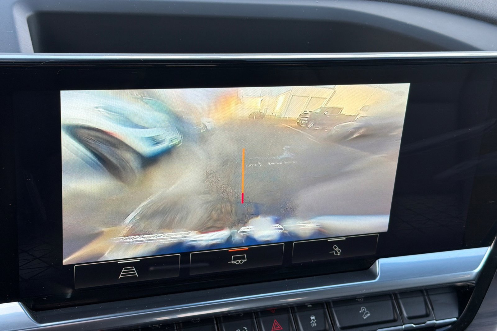 Used 2023 GMC Sierra 1500 SLT w/ SLT Convenience Package image 16