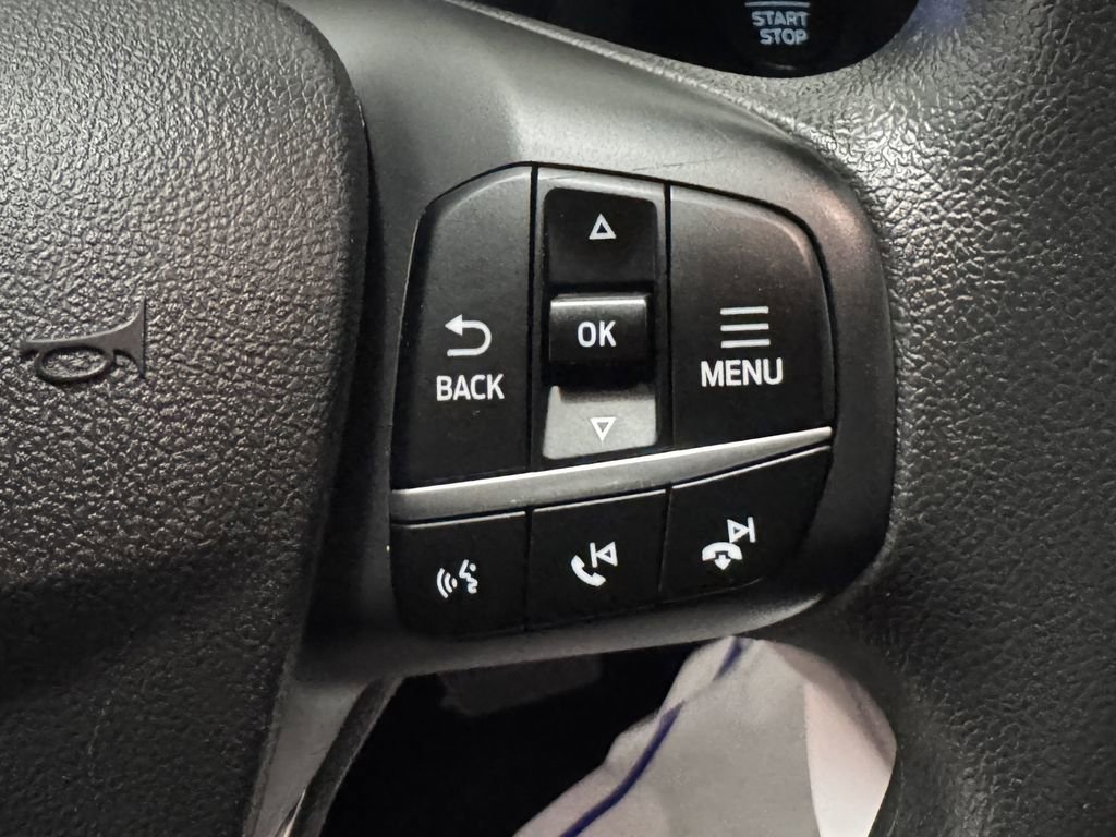 Used 2022 Ford Escape SE FWD image 6