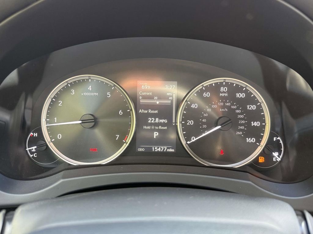 Used 2022 Lexus IS 300 AWD image 29