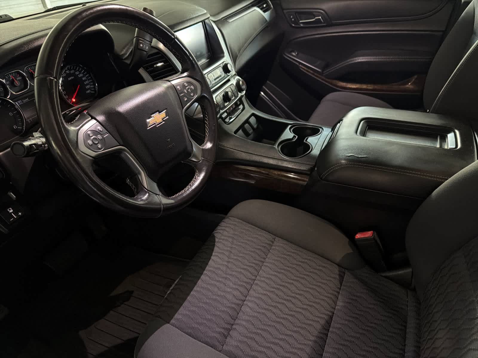 Used 2018 Chevrolet Tahoe LS w/ All-Season Package RWD image 11