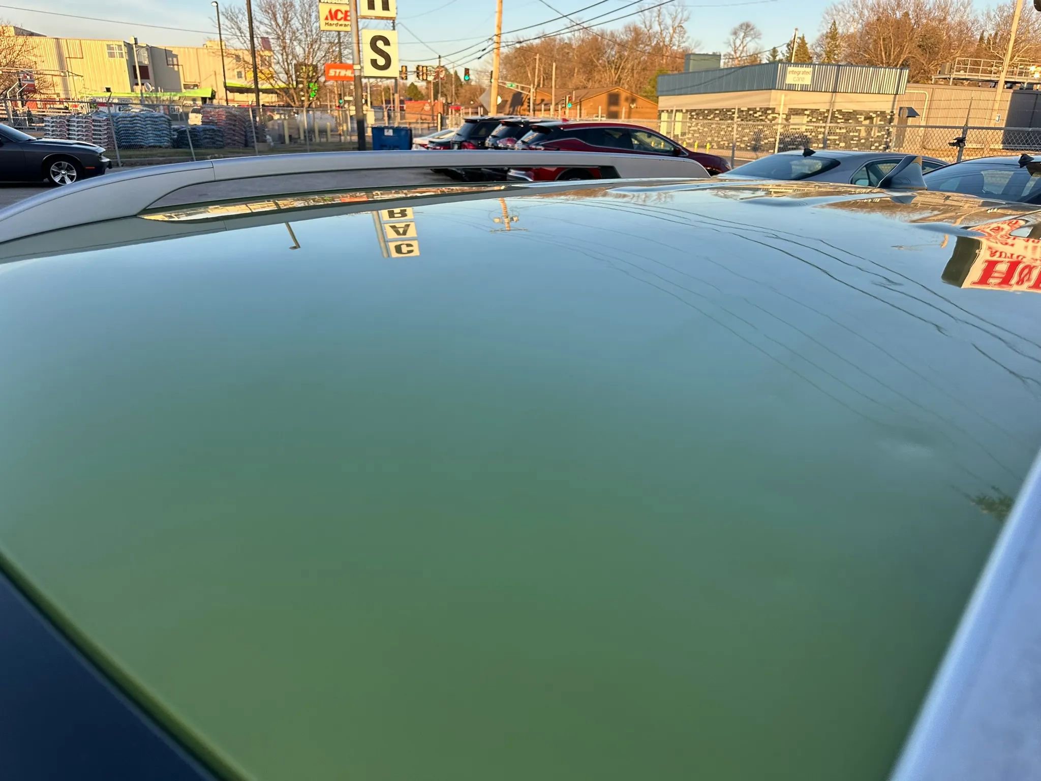 Used 2021 Hyundai Venue SEL FWD image 23