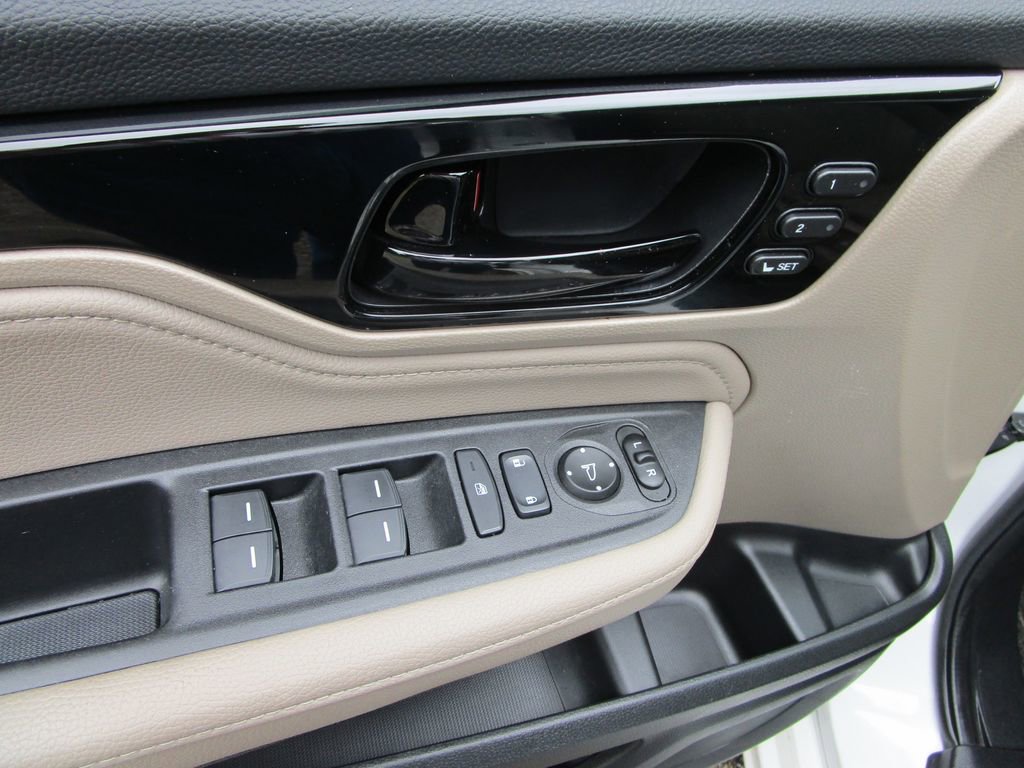 Used 2021 Honda Odyssey Touring image 32