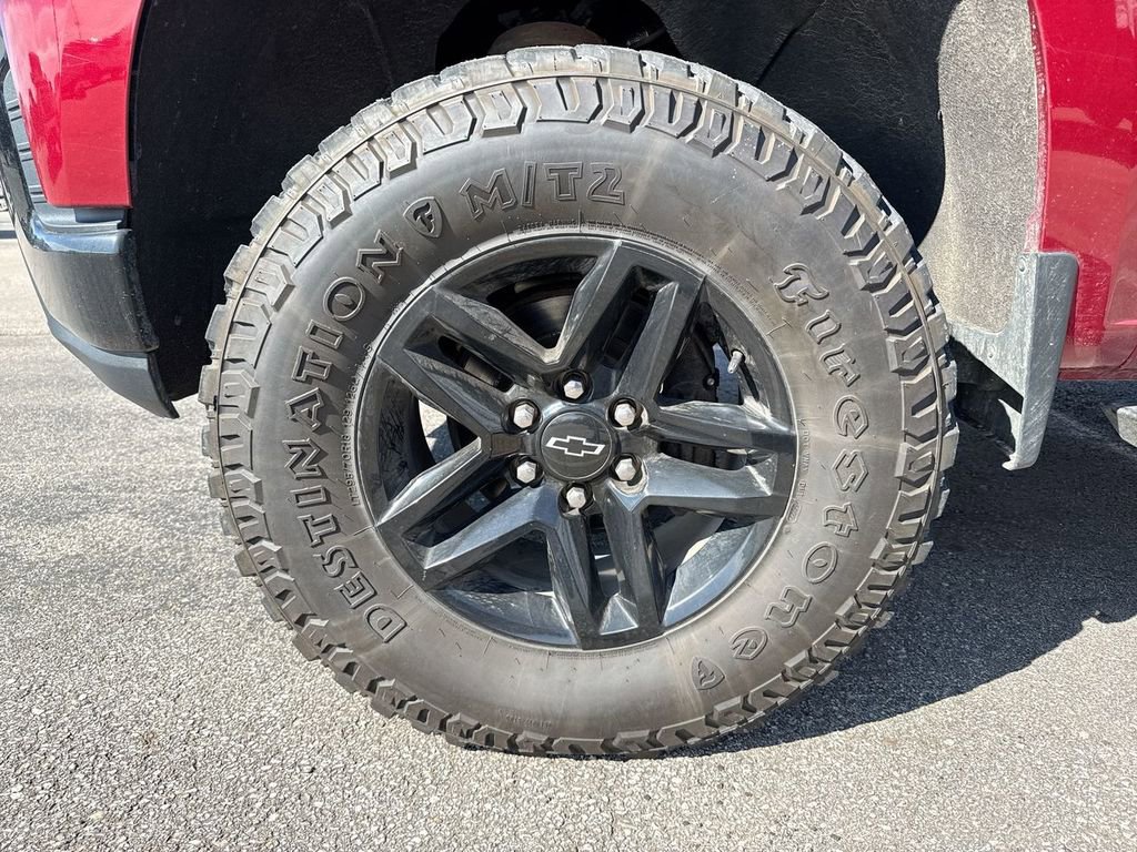 Used 2019 Chevrolet Silverado 1500 LT Trail Boss AWD/4WD image 7