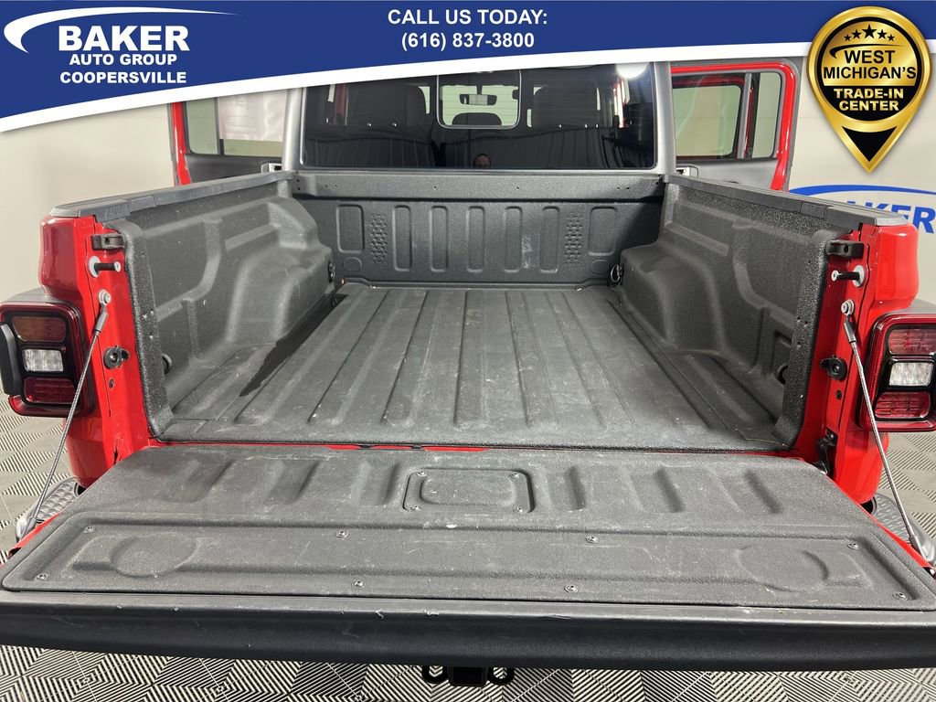 Used 2021 Jeep Gladiator Willys image 26