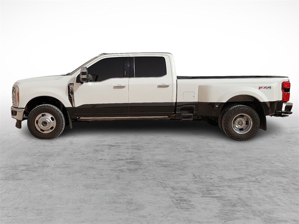 Used 2023 Ford F350 King Ranch w/ Chrome Package image 6