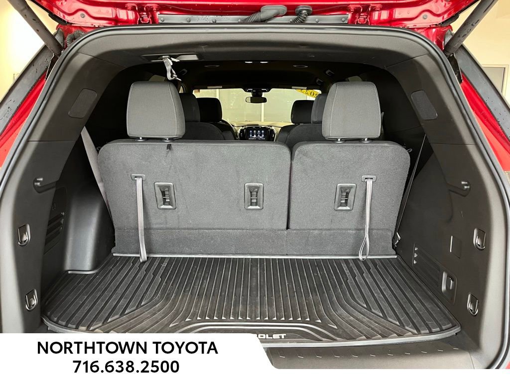 Used 2023 Chevrolet Traverse LT image 21