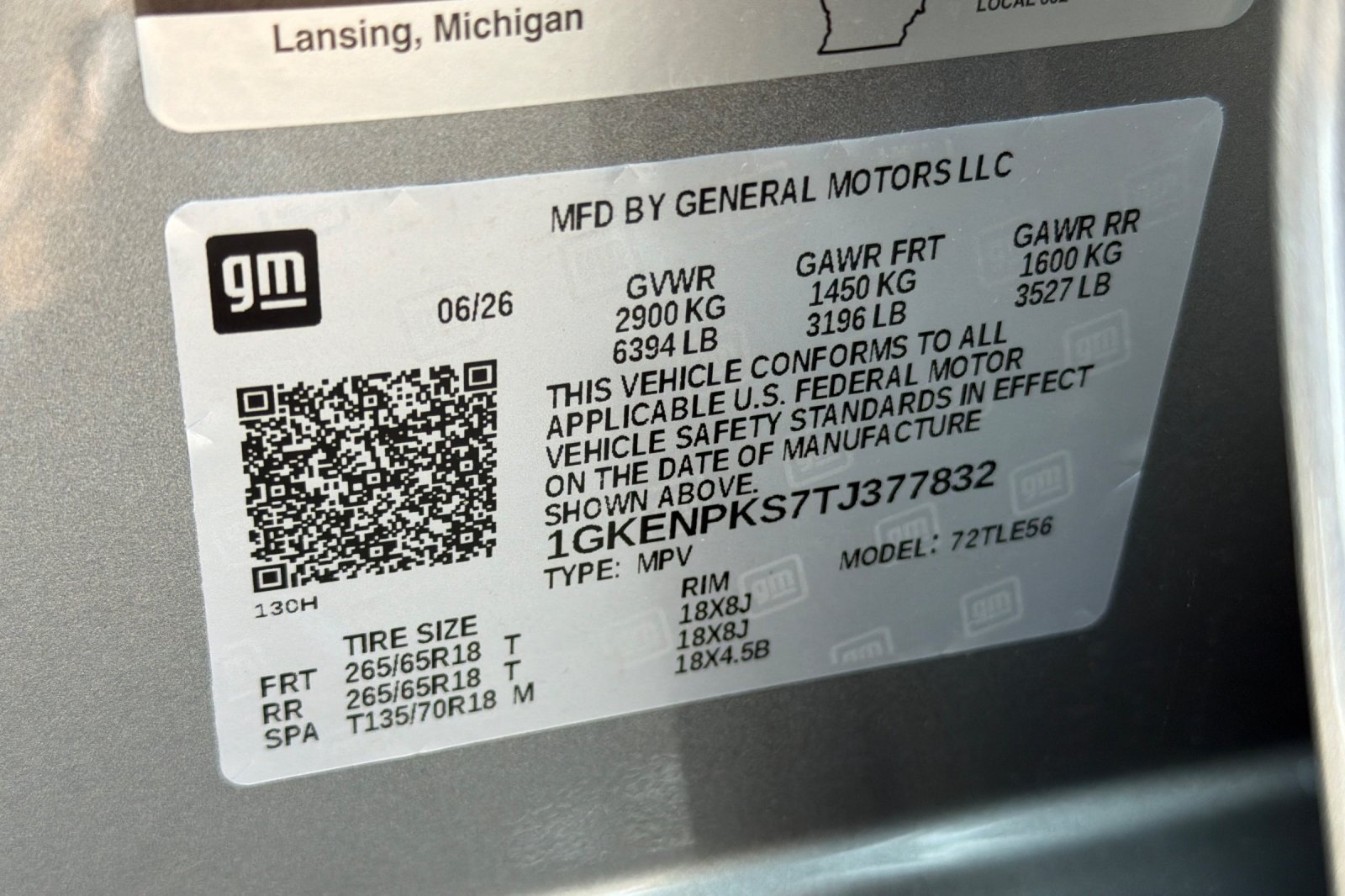 New 2026 GMC Acadia AT4 w/ LPO, Floor Liner Package AWD/4WD image 24