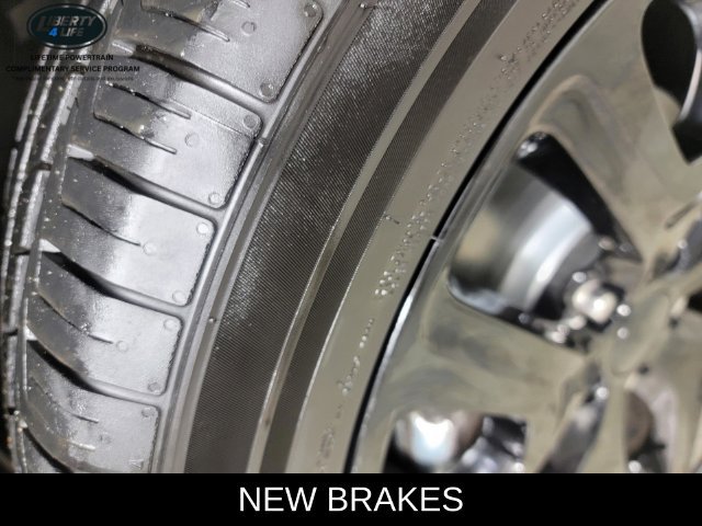 Used 2022 Jeep Renegade Altitude w/ Convenience Group AWD/4WD image 11